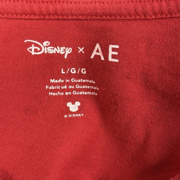 American Eagle x Disney Mickey Mouse Holiday Red Tee Shirt Men’s L Unisex NWT - Picture 4 of 10